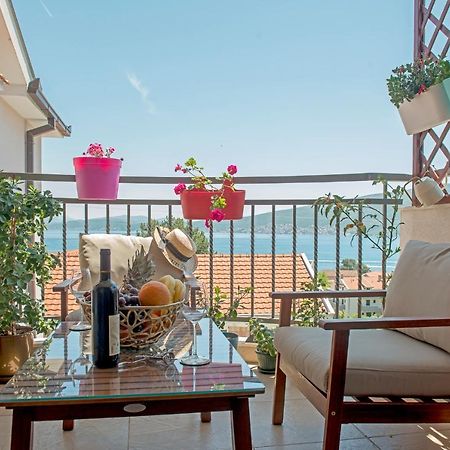 Cicciobello Lux Apartment Baosici With Stunning Sea View Экстерьер фото