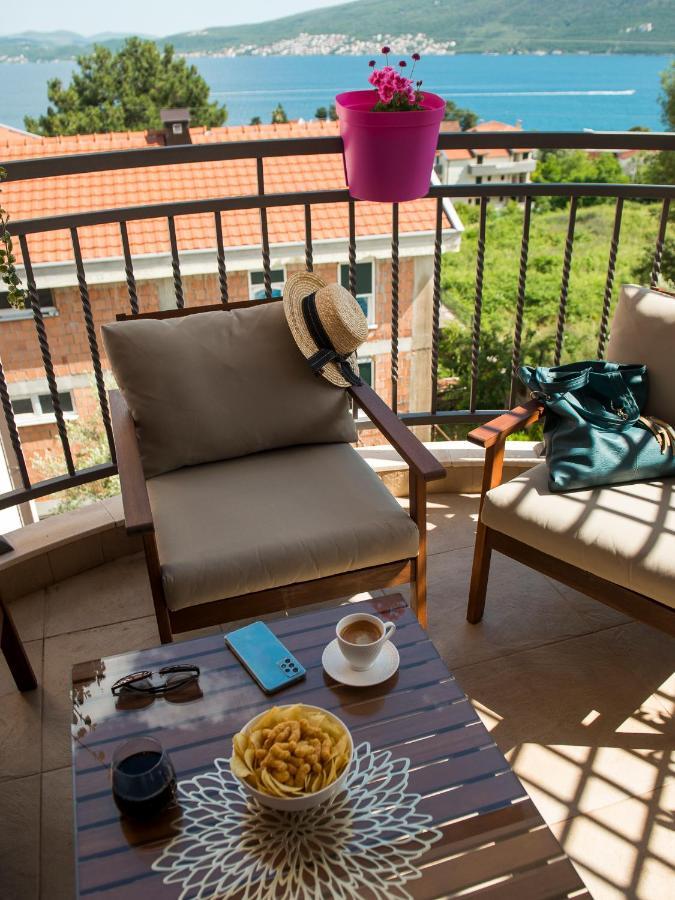 Cicciobello Lux Apartment Baosici With Stunning Sea View Экстерьер фото